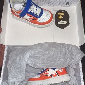 Kid bape sneaker size 9c worn twice orange white and blue